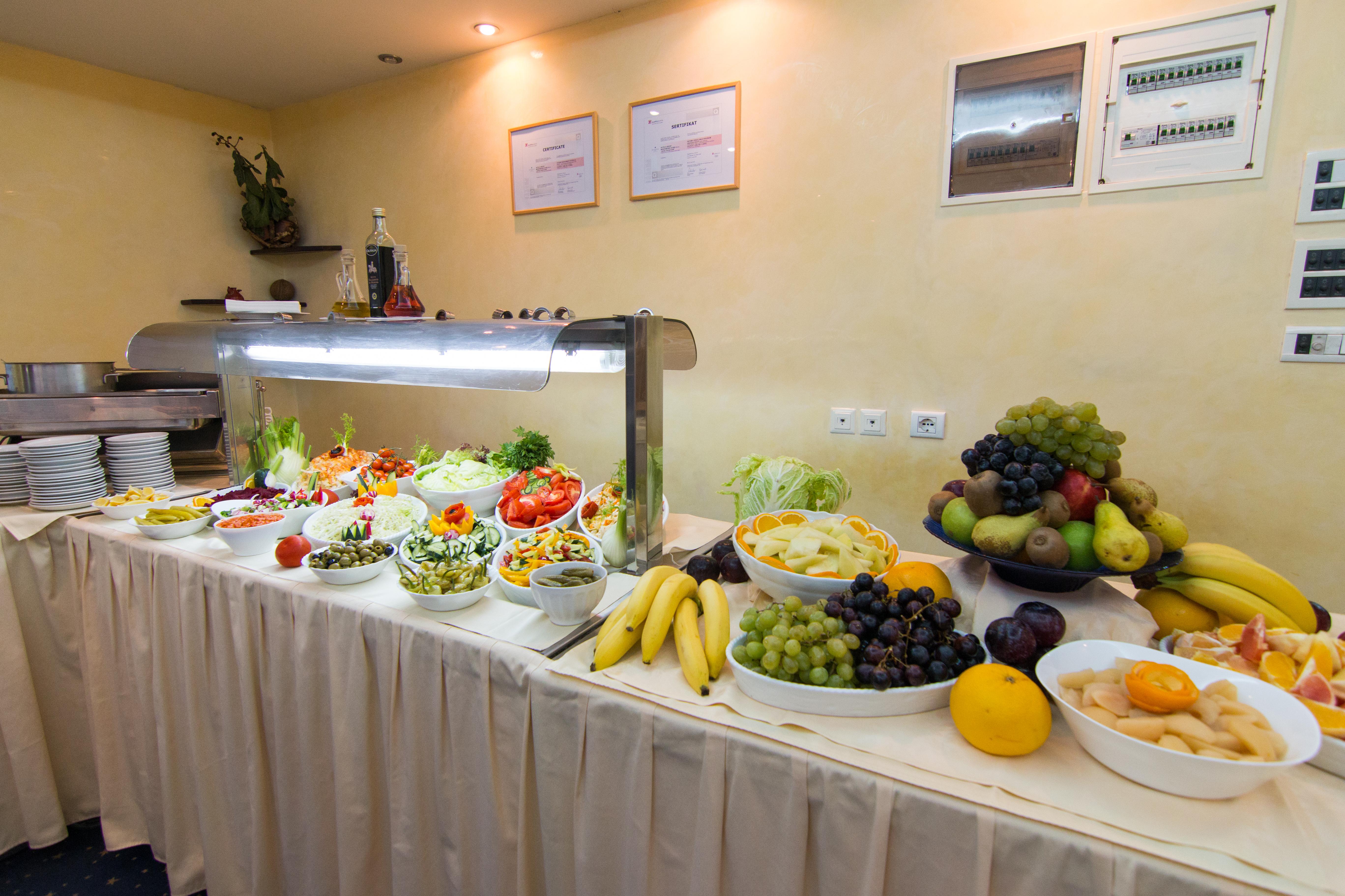Hotel Blue Star Budva Exterior foto