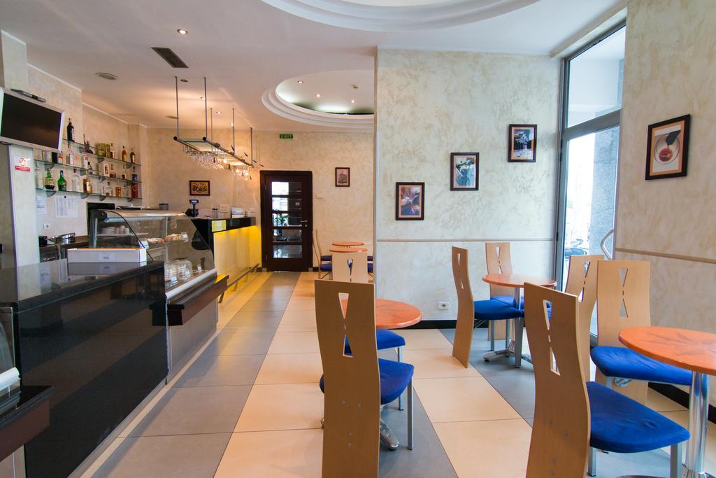 Hotel Blue Star Budva Exterior foto